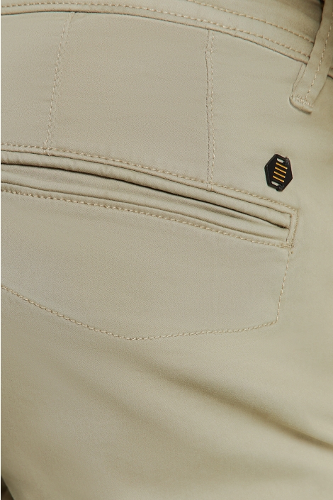 NO-EXCESS groene heren korte broek | Close up