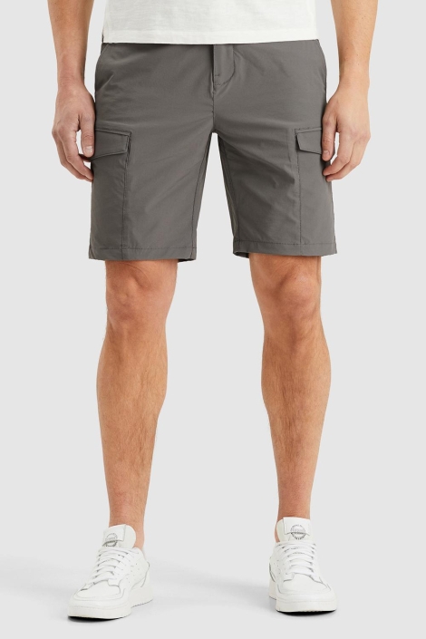 Cast Iron grijze heren korte broek | Model vooraanzicht