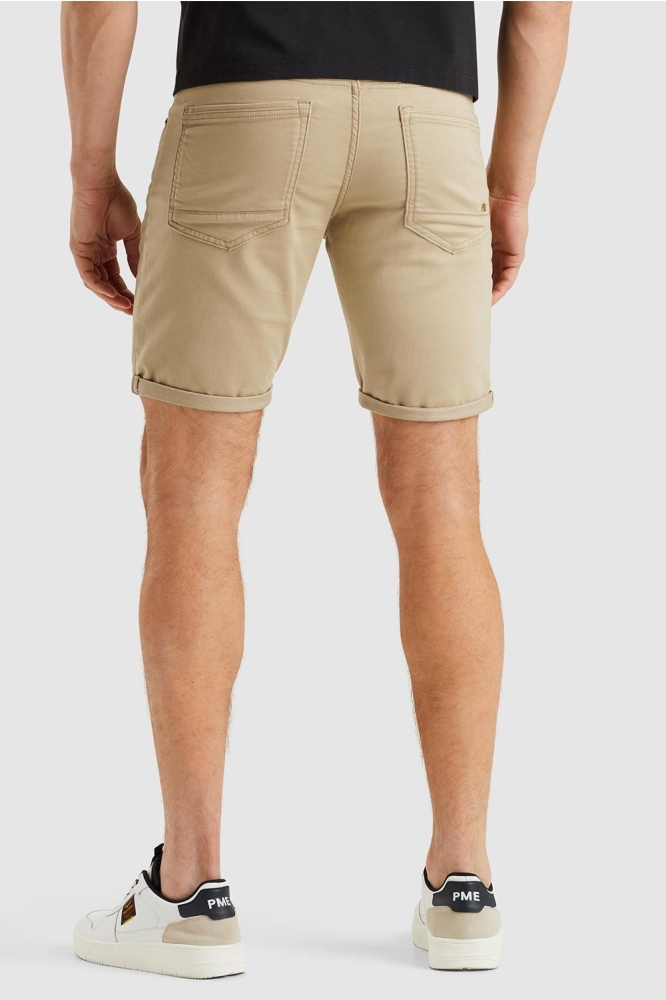 PME legend camel heren korte broek | Model achteraanzicht