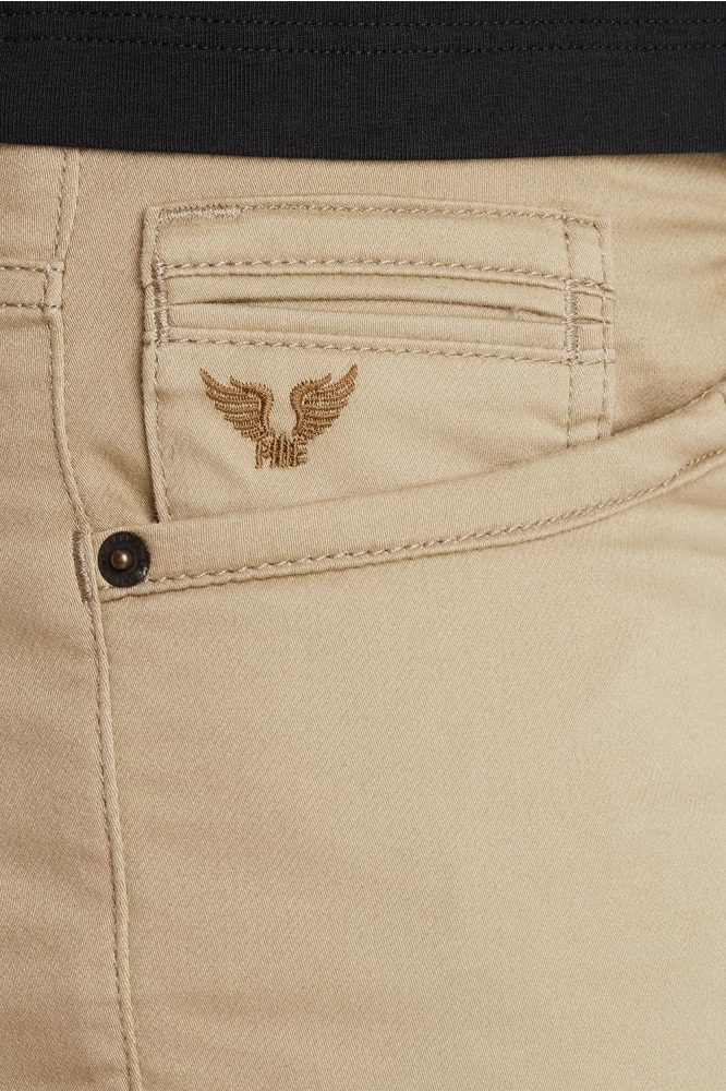 PME legend camel heren korte broek | Close up