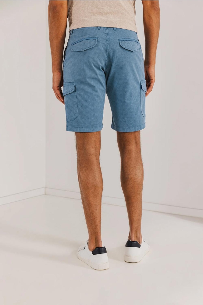 State of Art blauwe heren korte broek | Model achteraanzicht