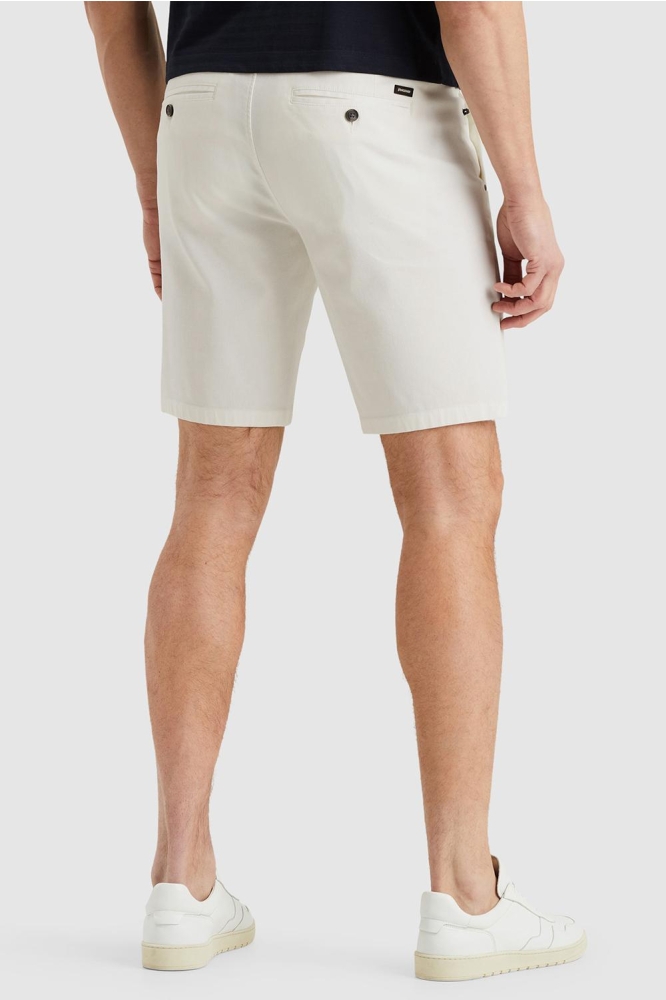 Vanguard witte heren korte broek | Model achteraanzicht