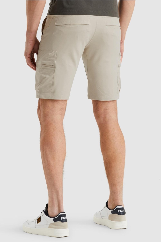 PME legend beige heren korte broek | Model achteraanzicht