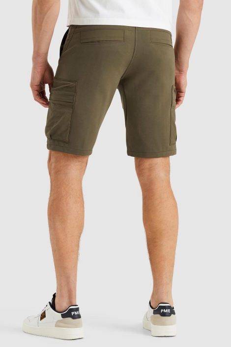 PME legend groene heren korte broek | Model achteraanzicht