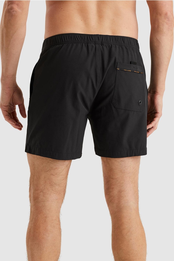 PME legend zwarte heren korte broek | Model achteraanzicht
