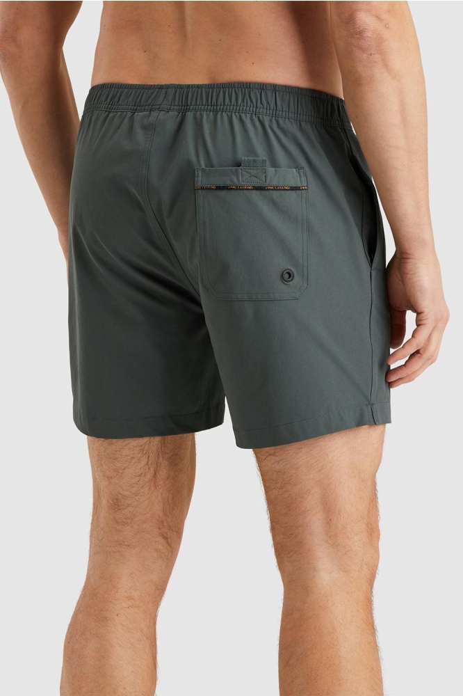 PME legend groene heren korte broek | Model achteraanzicht