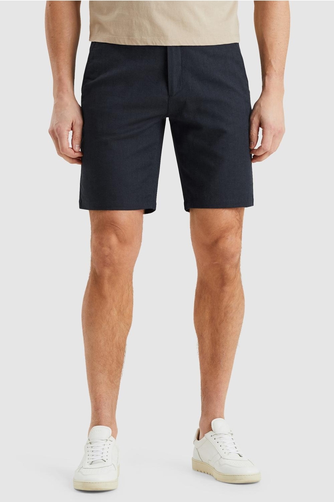 Vanguard blauwe heren korte broek | Model vooraanzicht