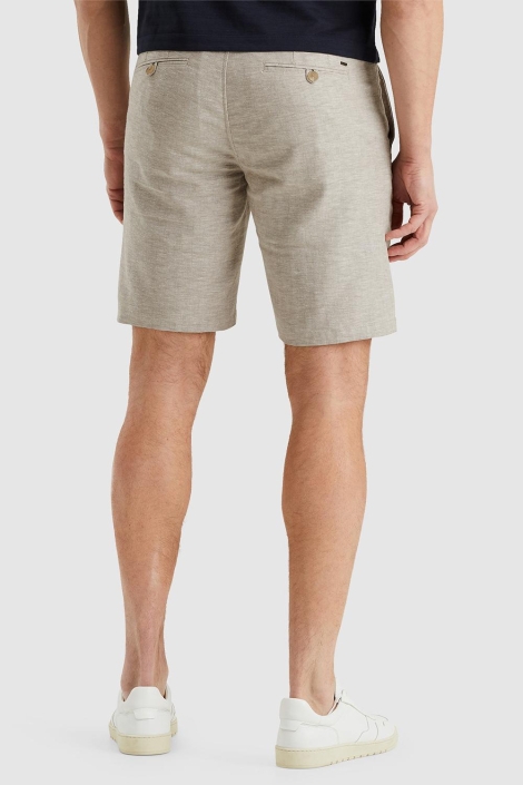 Vanguard beige heren korte broek | Model achteraanzicht
