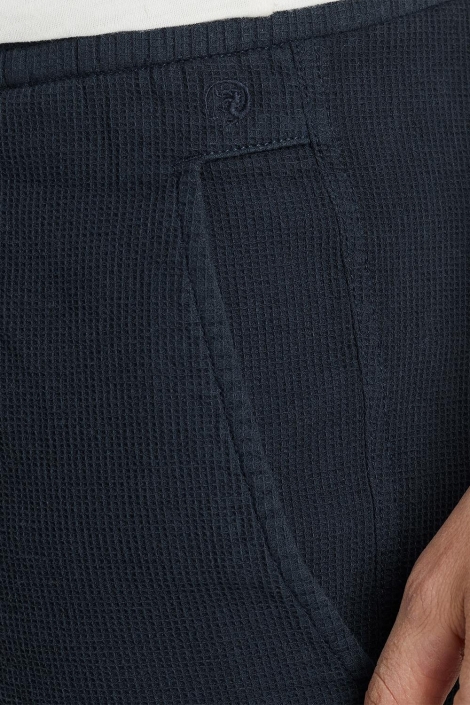 Cast Iron blauwe heren korte broek | Close up