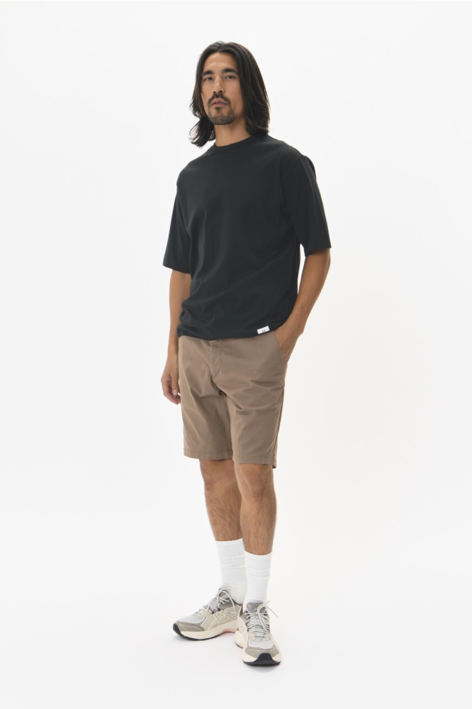 Matinique taupe heren korte broek | Model