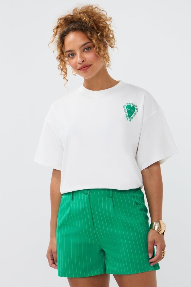 Ydence groene dames korte broek | Model