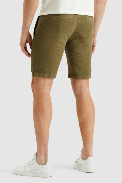 Cast Iron groene heren korte broek | Model achteraanzicht