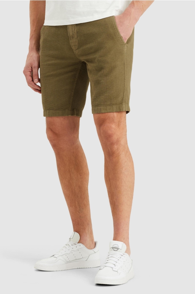 Cast Iron groene heren korte broek | Model vooraanzicht