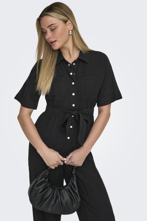Only zwarte dames jumpsuit | Model vooraanzicht
