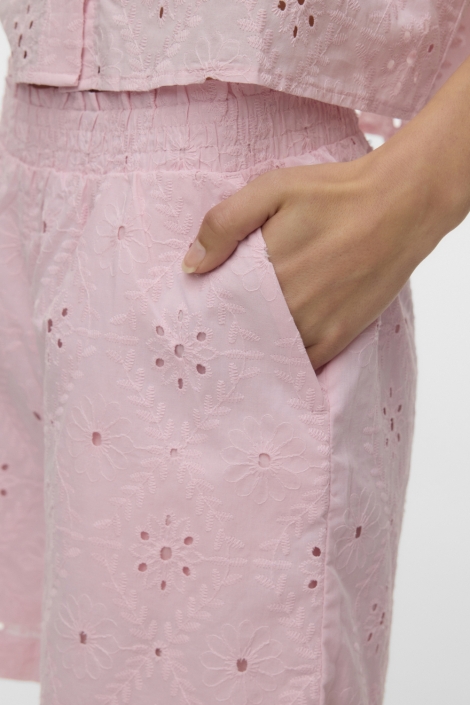 Vero Moda roze dames korte broek | Close up