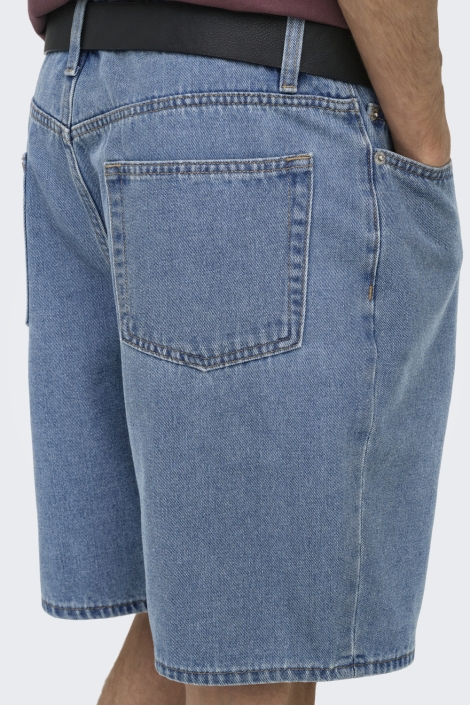 Only & Sons blauwe heren korte broek | Model achteraanzicht