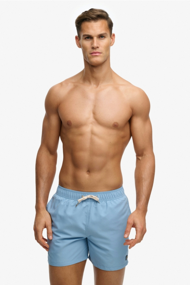 Superdry blauwe heren korte broek | Model vooraanzicht