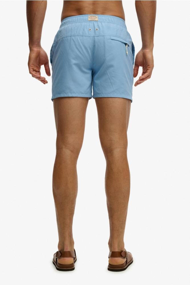Superdry blauwe heren korte broek | Model achteraanzicht