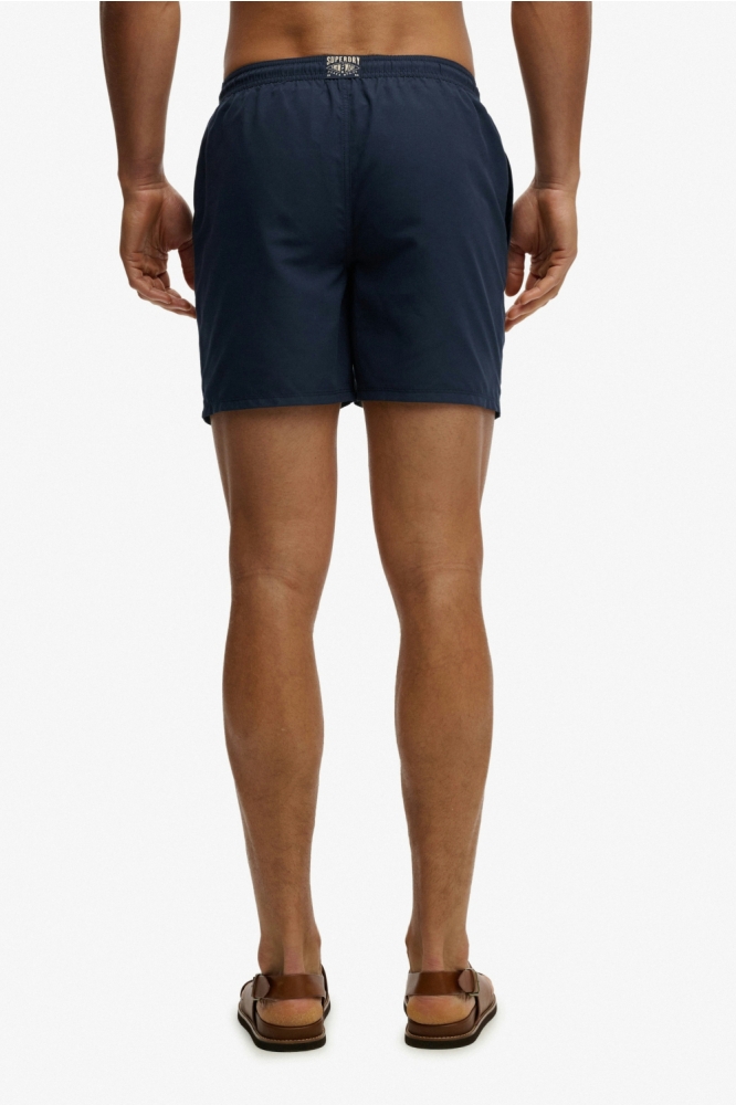 Superdry blauwe heren korte broek | Model achteraanzicht