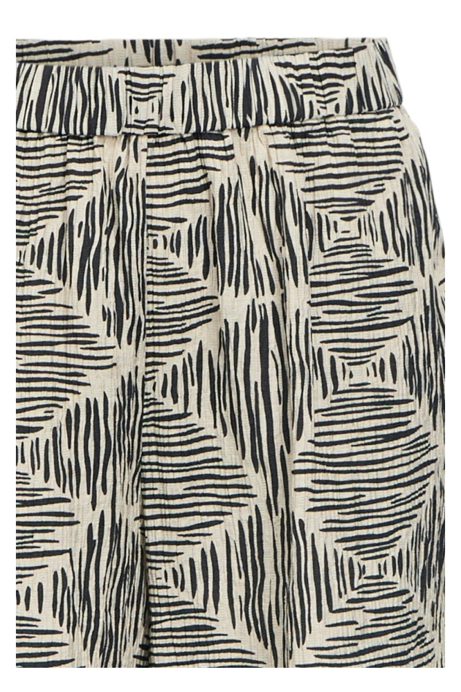 Object beige dames korte broek | Close up