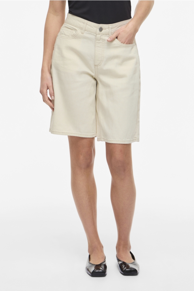 Vila ecru dames korte broek | Model vooraanzicht