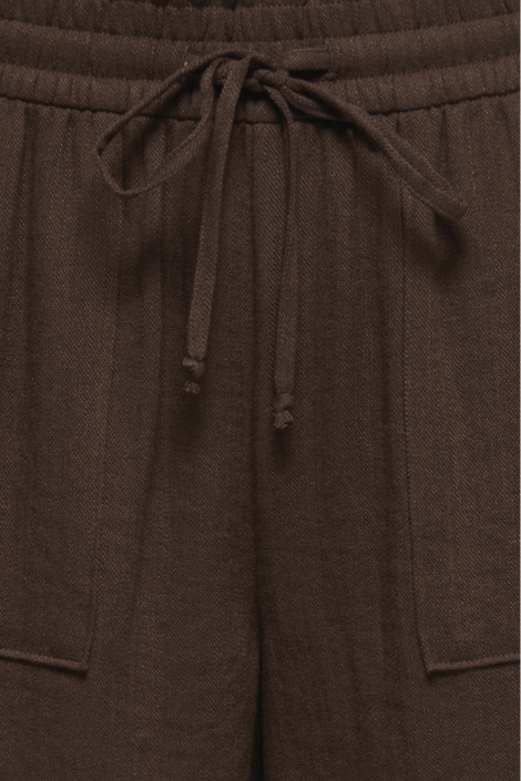 Jacqueline de Yong bruine dames korte broek | Close up