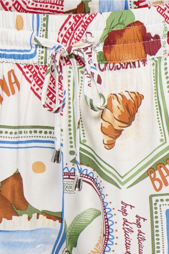 Jacqueline de Yong witte dames korte broek | Close up