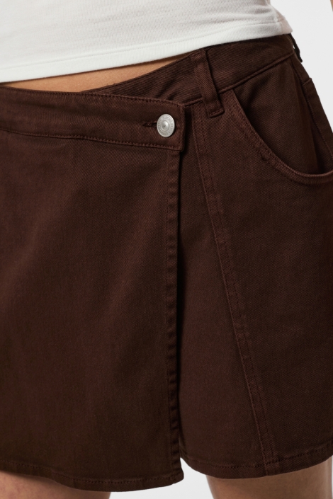 Pieces bruine dames korte broek | Close up