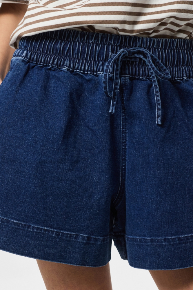 Pieces blauwe dames korte broek | Close up