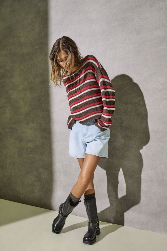Only blauwe dames korte broek | Sfeerbeeld, In situatie