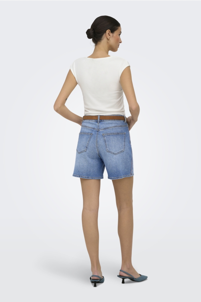 Only blauwe dames korte broek | Model