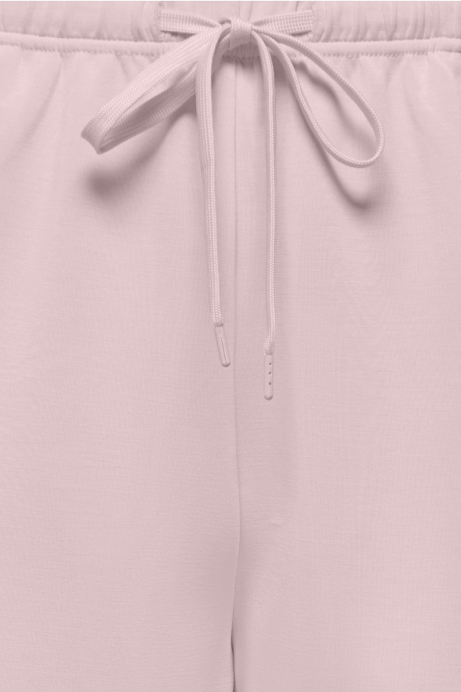 Only roze dames korte broek | Kleurstaal