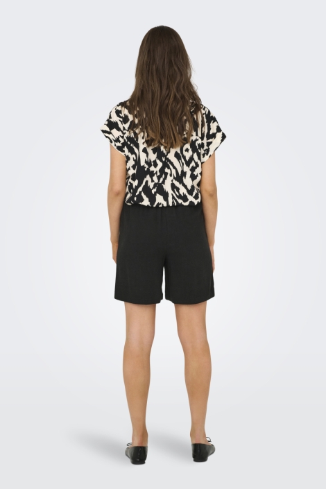 Only zwarte dames korte broek | Model