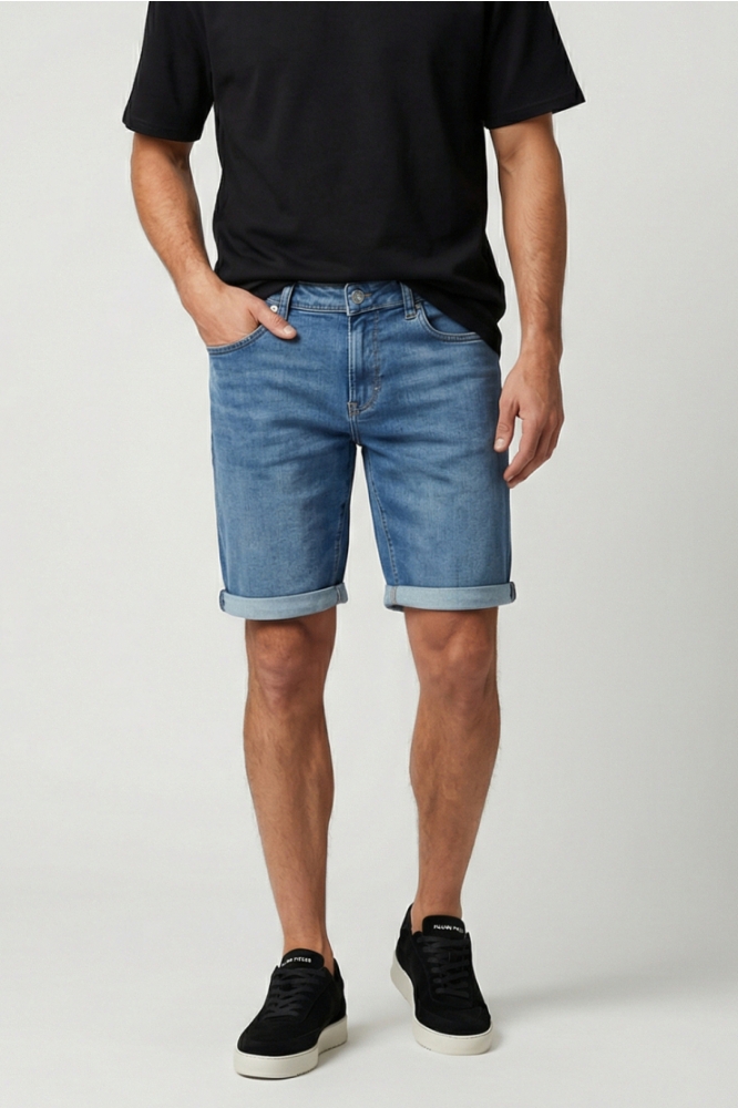 Cars blauwe heren korte broek | Model vooraanzicht