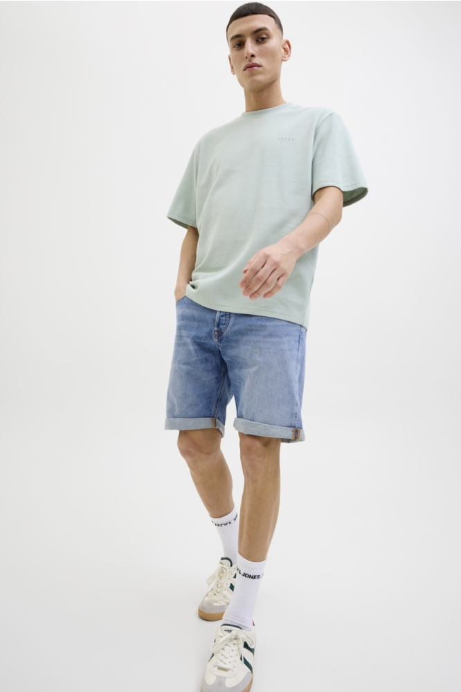 Jack & Jones blauwe heren korte broek | Model