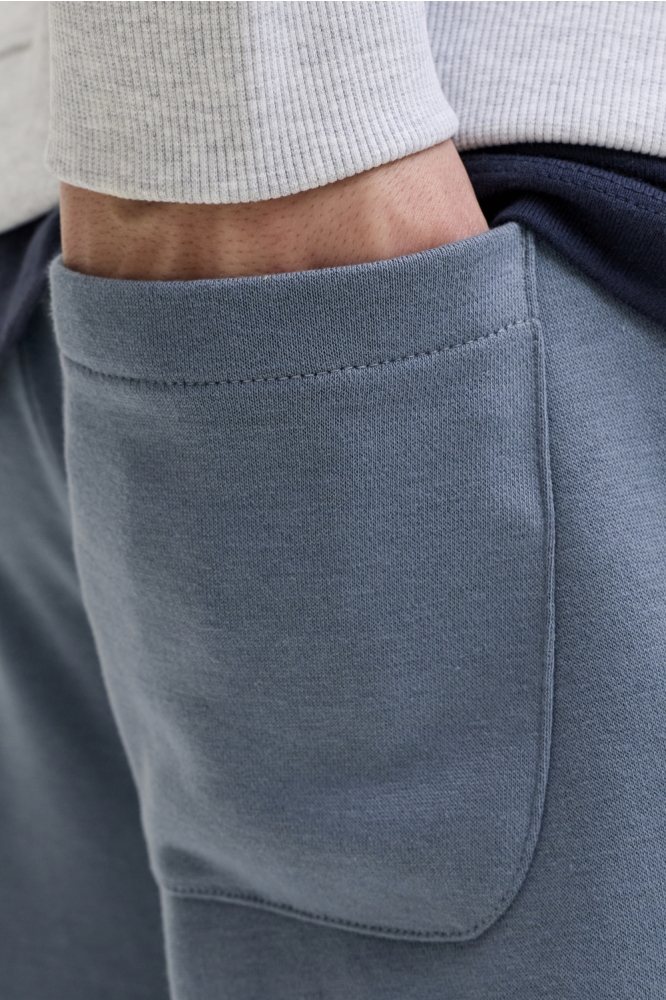 Jack & Jones blauwe heren korte broek | Close up