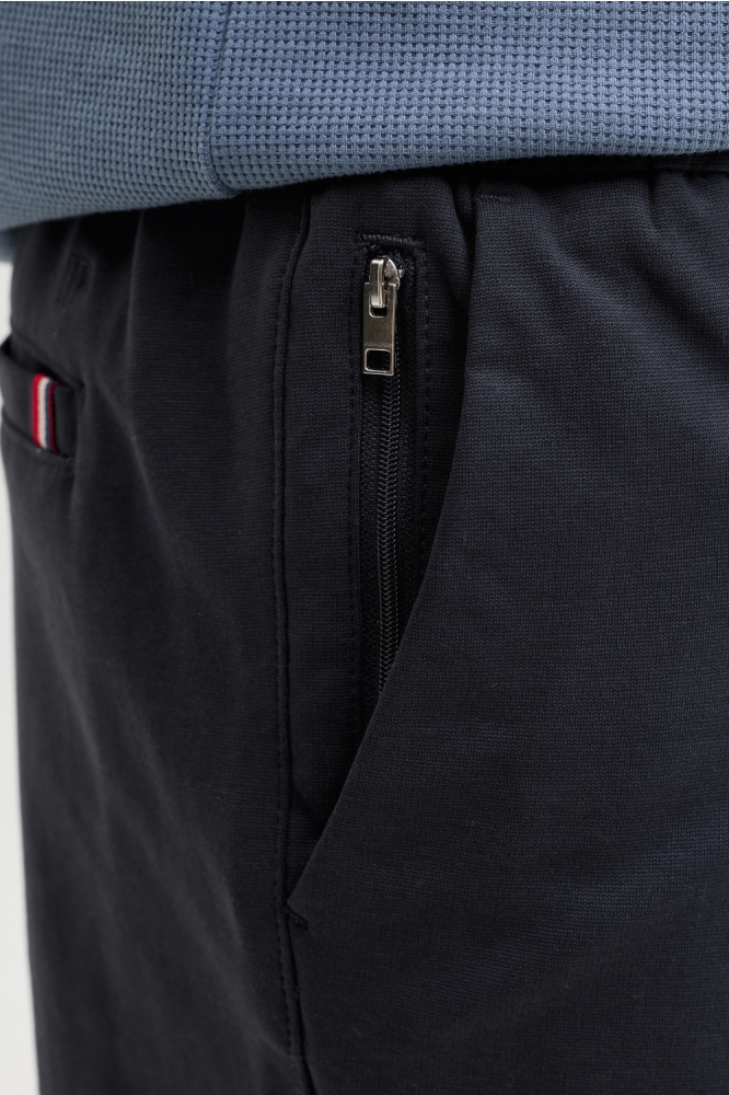 Jack & Jones blauwe heren korte broek | Close up