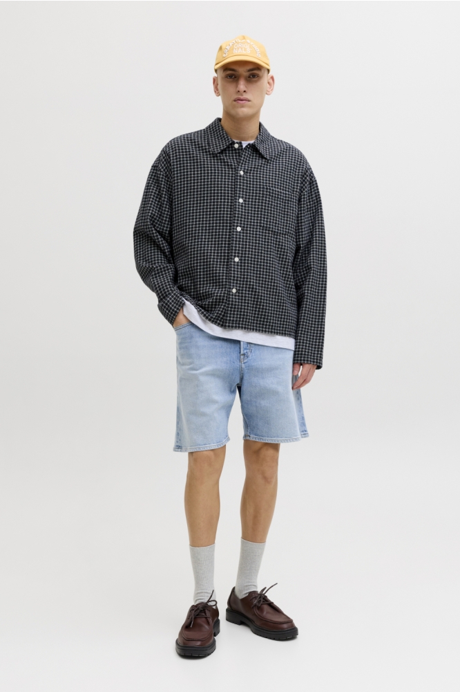 Jack & Jones blauwe heren korte broek | Model