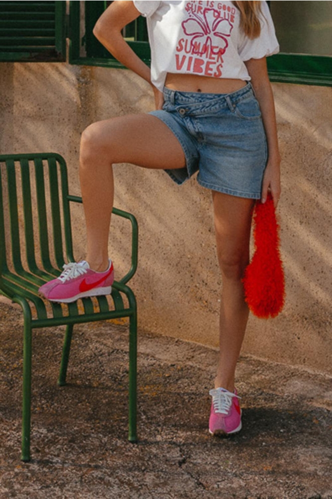 Fluresk blauwe dames korte broek | 