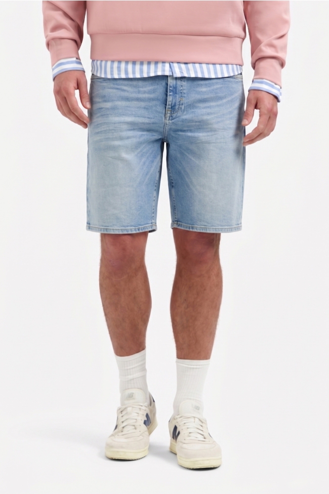 NO-EXCESS blauwe heren korte broek | Model