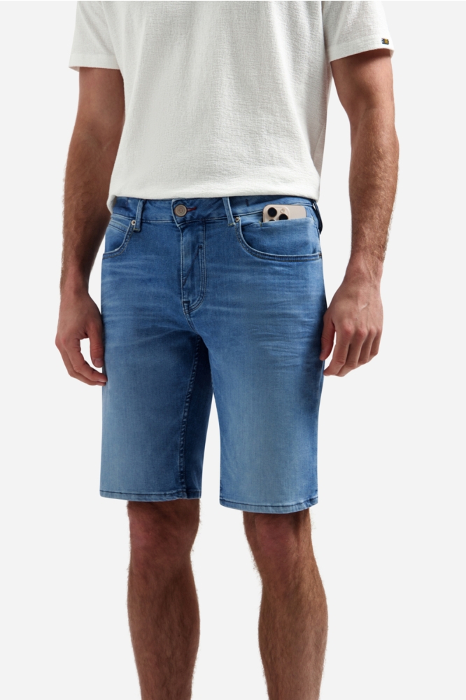 NO-EXCESS blauwe heren korte broek | Model vooraanzicht