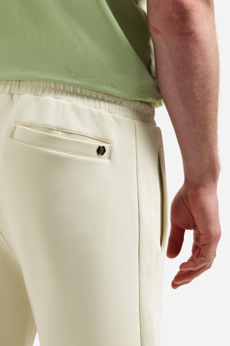 NO-EXCESS beige heren korte broek | Close up