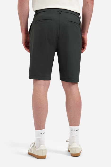 NO-EXCESS groene heren korte broek | Model achteraanzicht