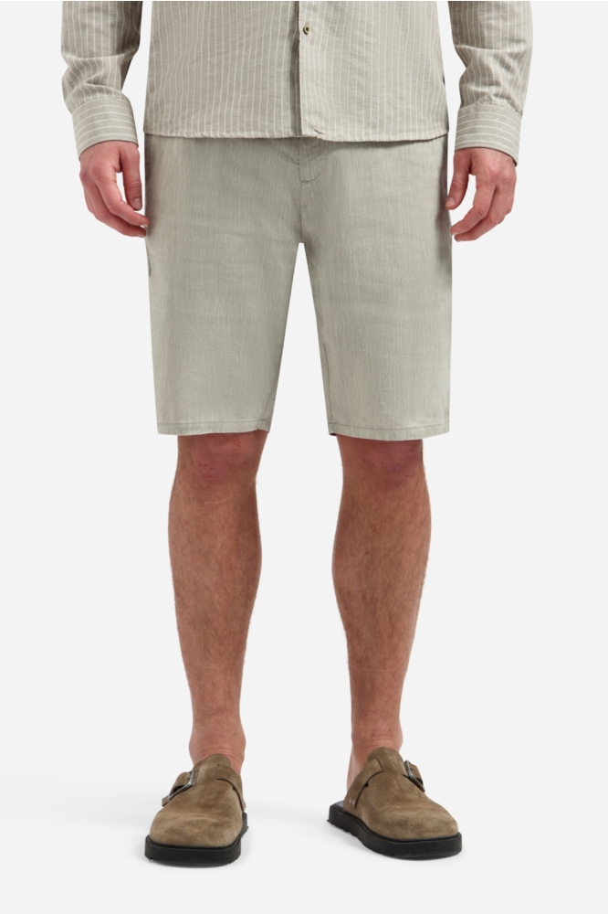 NO-EXCESS taupe heren korte broek | Model vooraanzicht