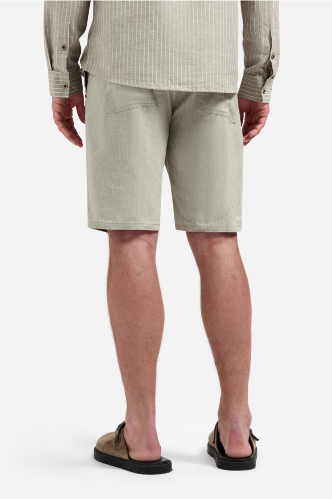 NO-EXCESS taupe heren korte broek | Model achteraanzicht