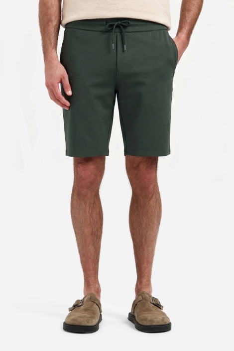 NO-EXCESS groene heren korte broek | Model vooraanzicht