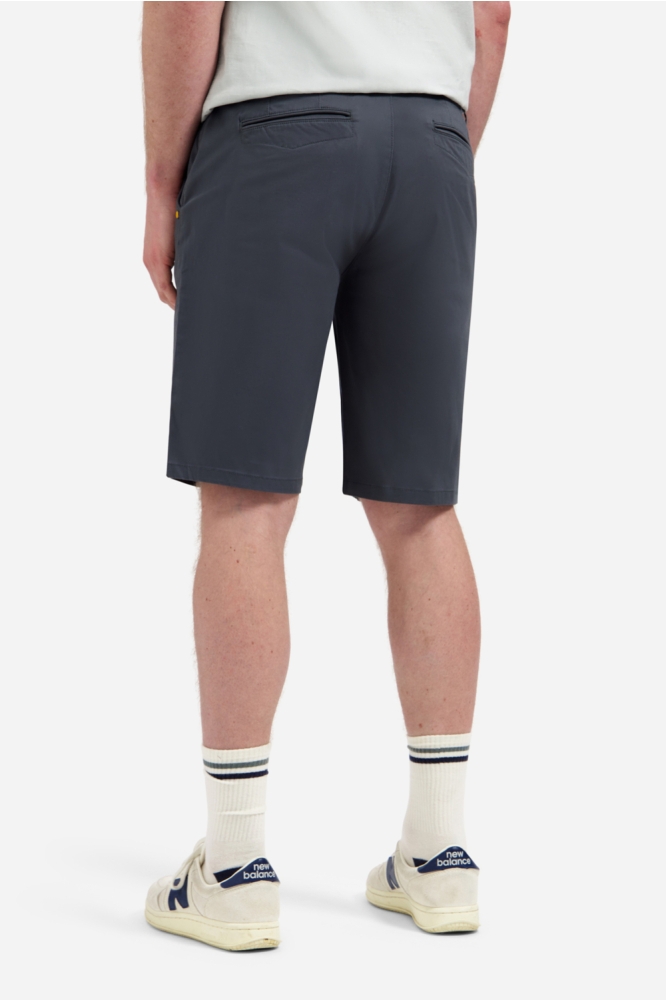 NO-EXCESS grijze heren korte broek | Model achteraanzicht