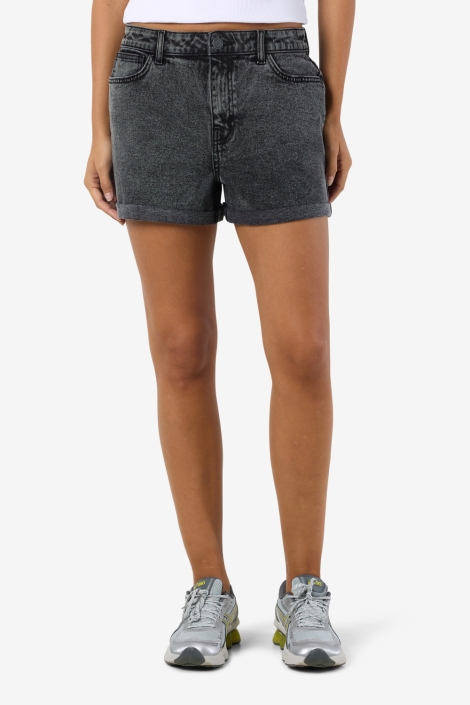 Noisy may grijze dames korte broek | Model vooraanzicht