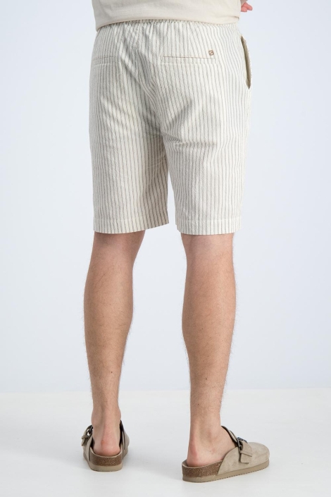 Gabbiano ecru heren korte broek | Model achteraanzicht