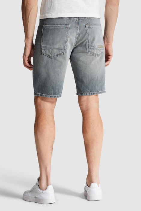 Cast Iron grijze heren korte broek | Model achteraanzicht